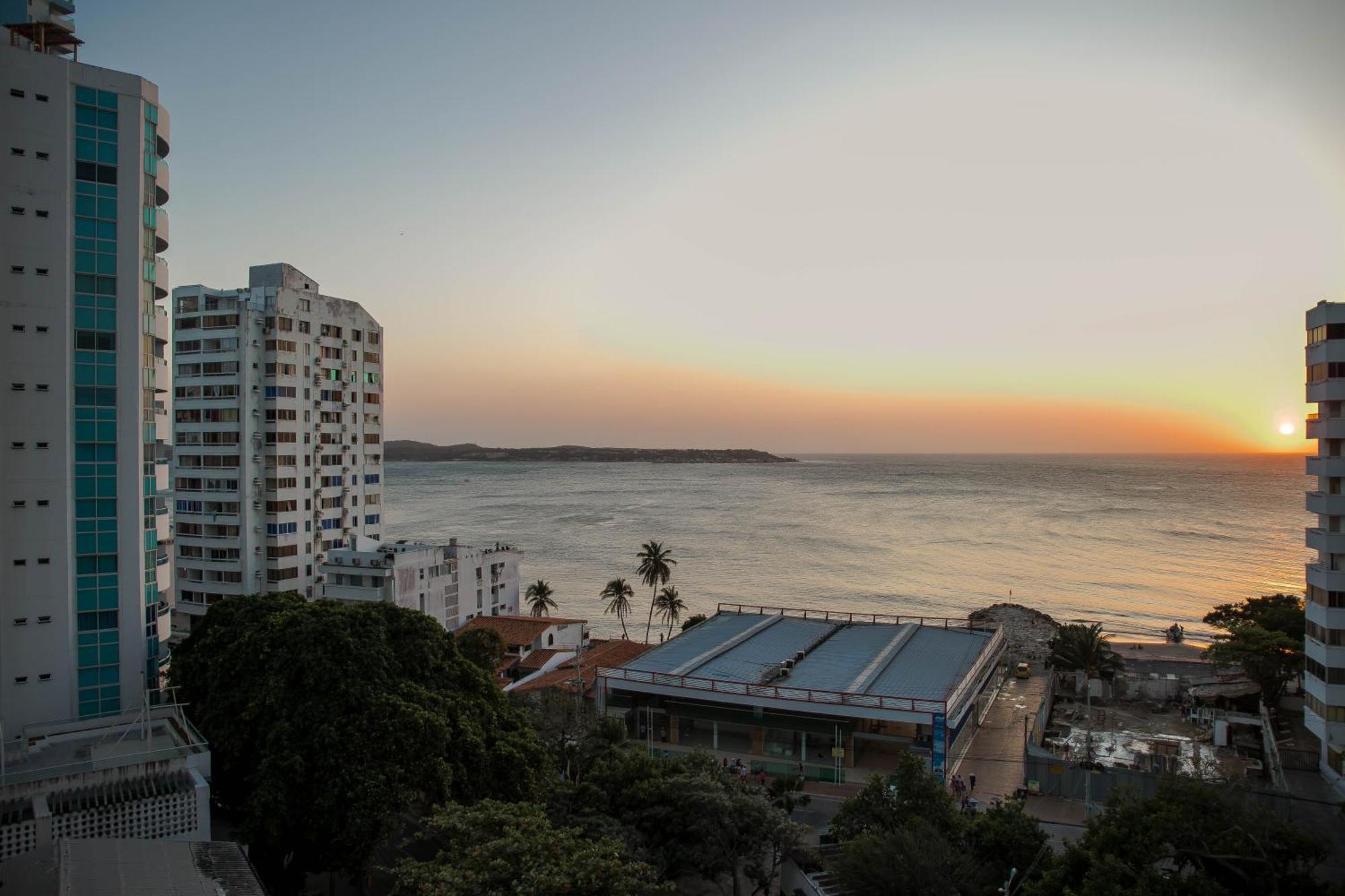 Apartamento Unik Cartagena Edificio Poseidon Bagian luar foto